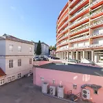 Rato Prime Terrace By Homing